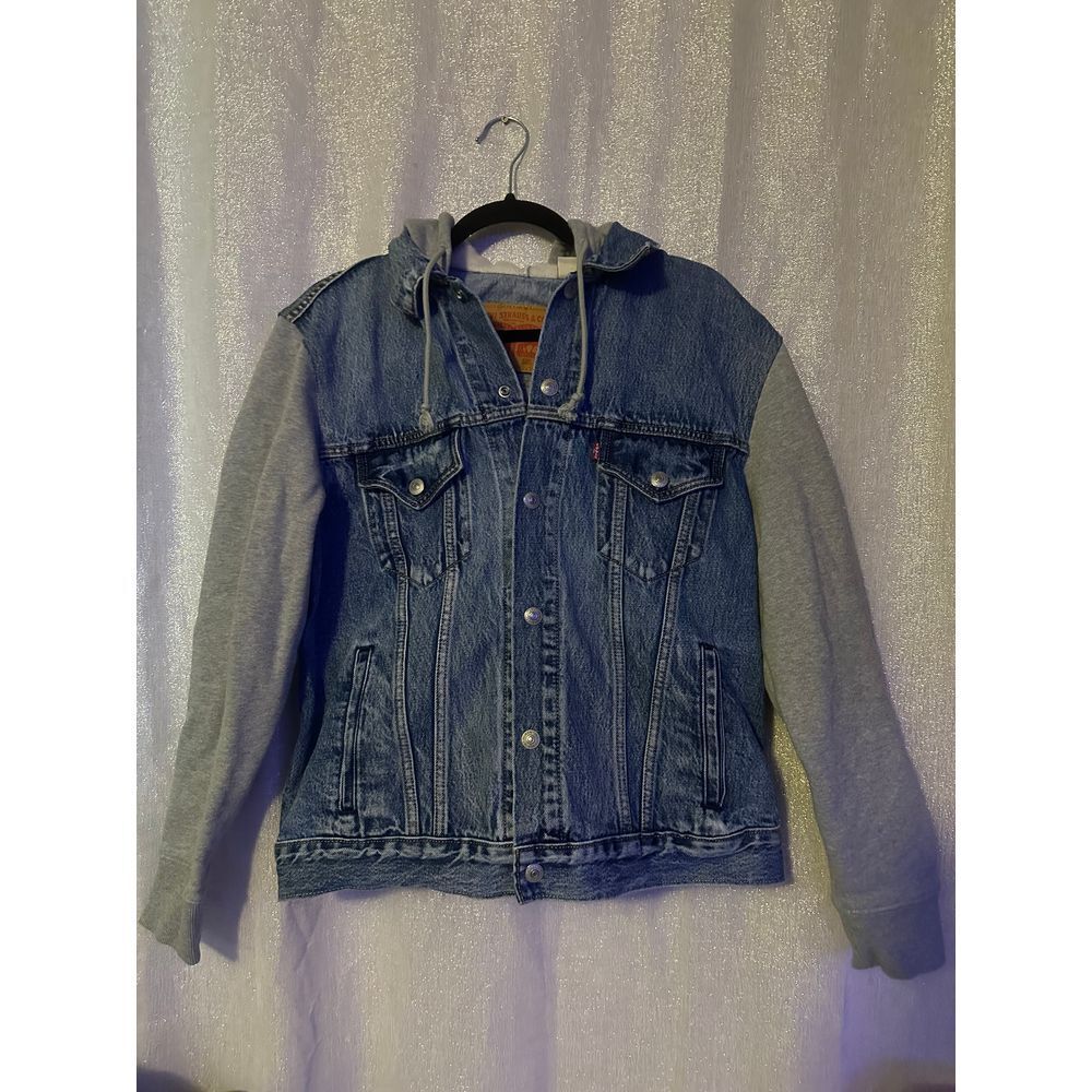 Levi's Hooded Denim Jacket Vintage Style Button-Up Jersey Sleeves Casual